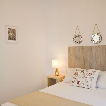 Apartamento Faustino Alvarez Sevilla Bagian luar foto